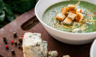 How To Make The Perfect Creamy Spinach and Strathdon Blue Cheese Soup