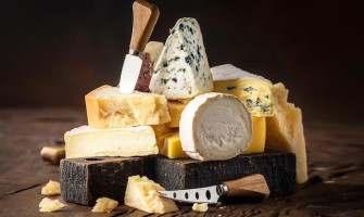 British Cheese: A Palate-Pleasing Tradition with Timeless Excellence